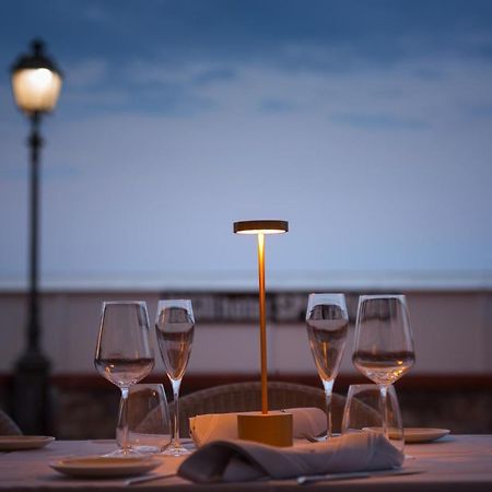 Hotel Splendid Mare Laigueglia Exterior photo