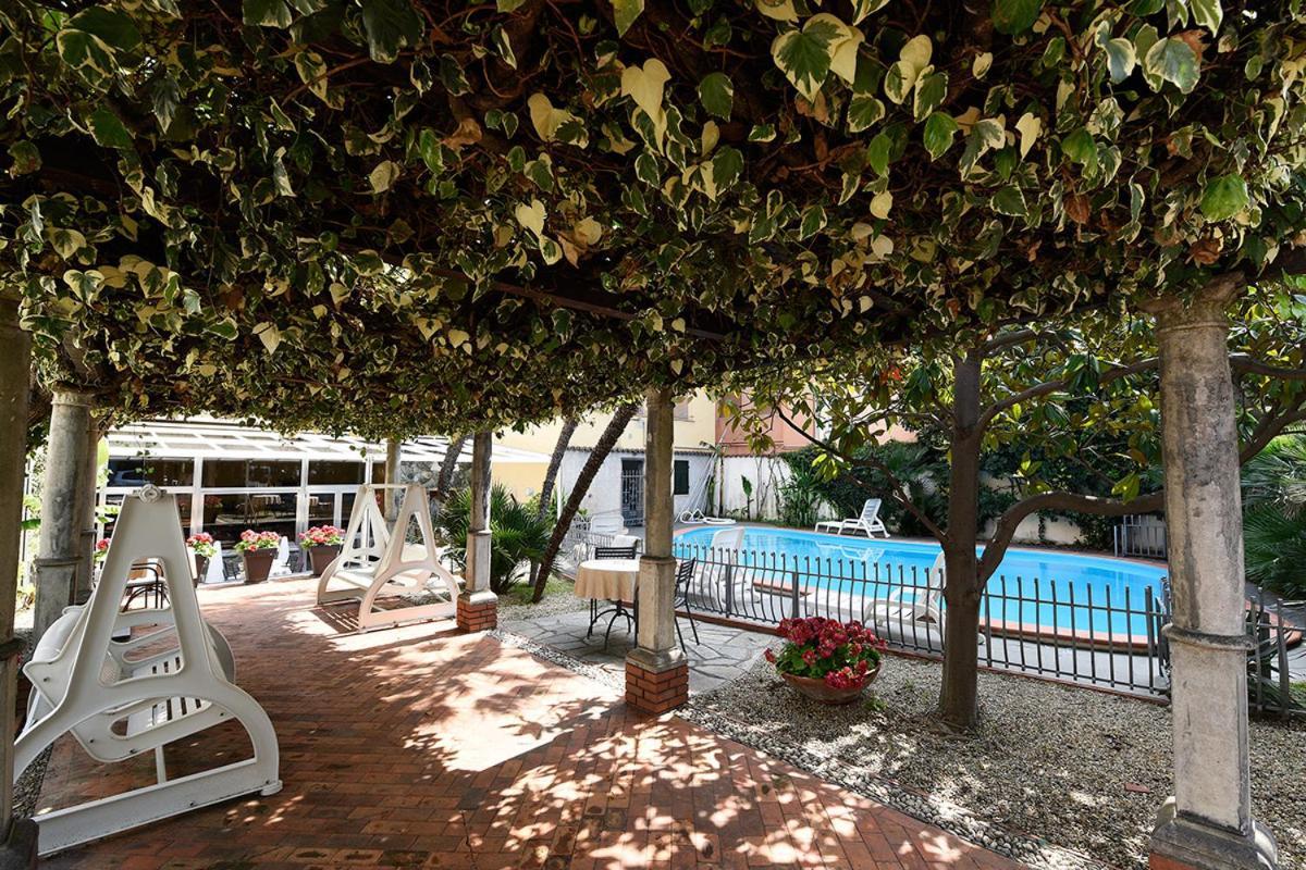 Hotel Splendid Mare Laigueglia Exterior photo