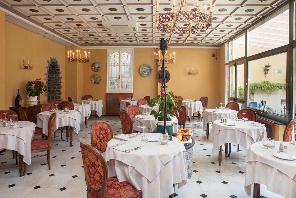 Hotel Splendid Mare Laigueglia Exterior photo